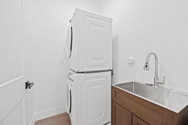 1355 NW 42nd Street 1355, Miami, FL 33142