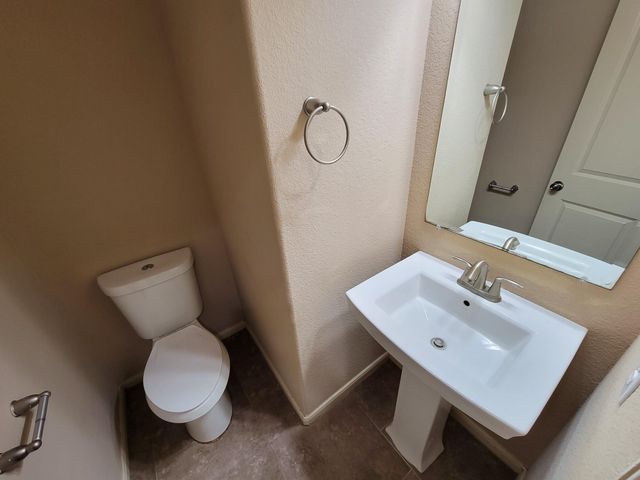 2814 Bay Springs View Court, Richmond, TX 77406