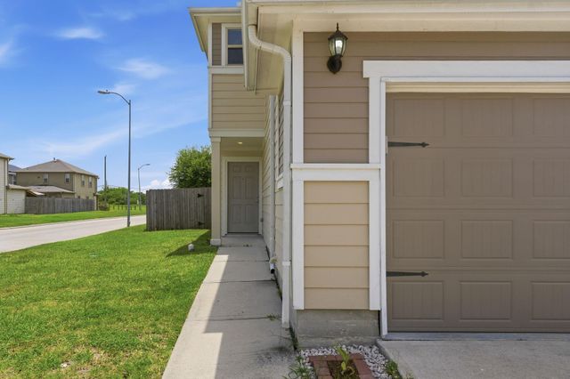 19213 Gunther Springs Court, Houston, TX 77073