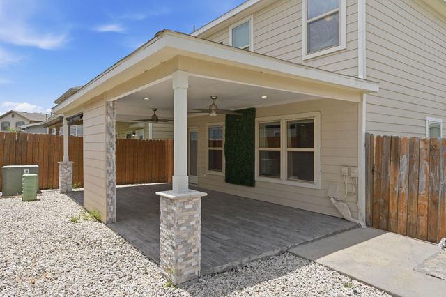 19213 Gunther Springs Court, Houston, TX 77073