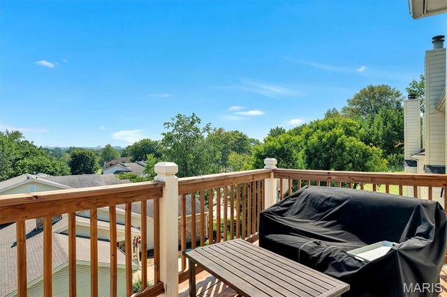 3018 Autumn Shores Drive, Maryland Heights, MO 63043