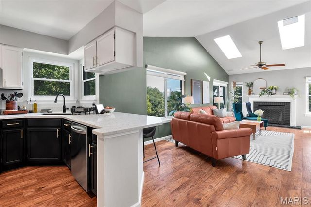 3018 Autumn Shores Drive, Maryland Heights, MO 63043