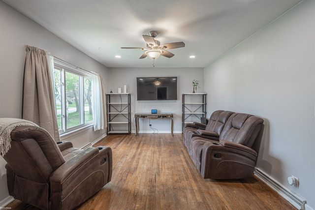 741 17th Street, Port Huron, MI 48060