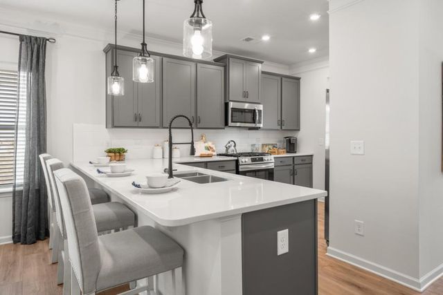 615 Mountaintop Road, Cartersville, GA 30120