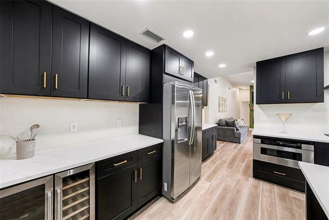 11325 GLENMONT DRIVE, Tampa, FL 33635