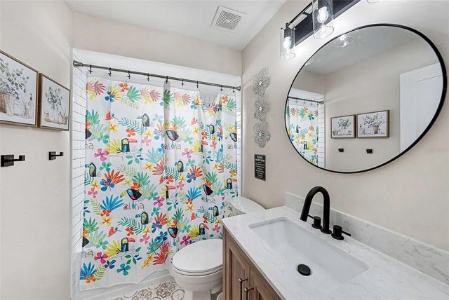 11325 GLENMONT DRIVE, Tampa, FL 33635