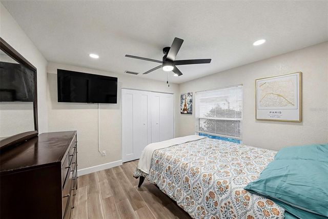 11325 GLENMONT DRIVE, Tampa, FL 33635