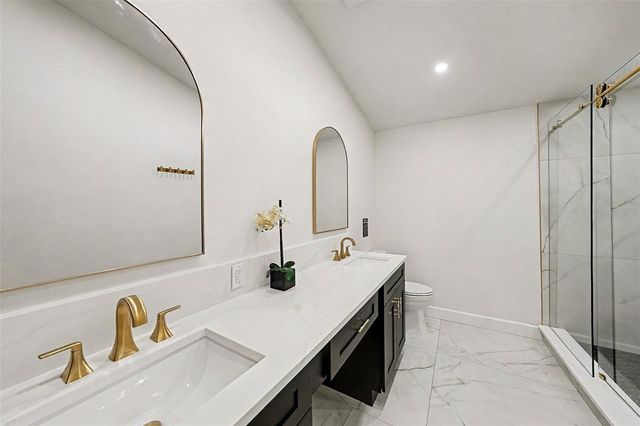 11325 GLENMONT DRIVE, Tampa, FL 33635