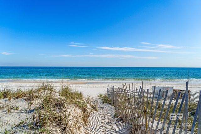 105 E 4th Street 12, Gulf Shores, AL 36542