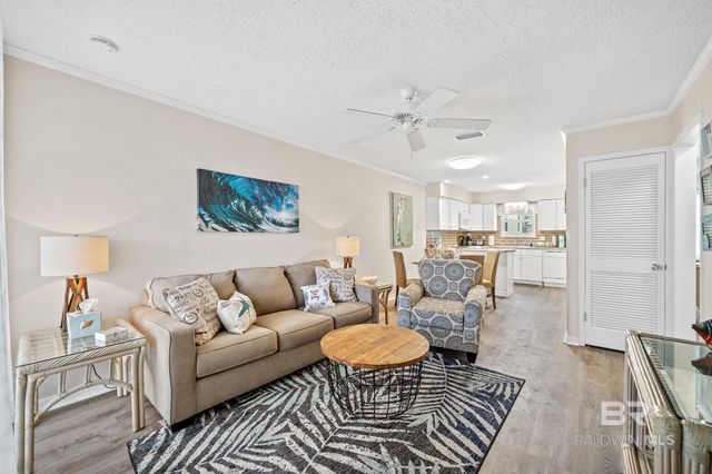 105 E 4th Street 12, Gulf Shores, AL 36542