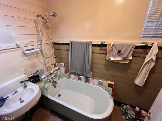 1237 N Evergreen, Los Angeles, CA 90033