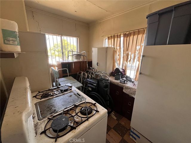 1237 N Evergreen, Los Angeles, CA 90033