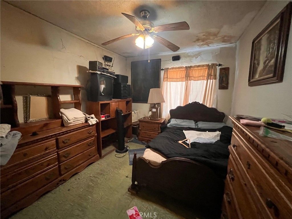 Image 10 of property listing at 1237 N Evergreen, Los Angeles, CA 90033