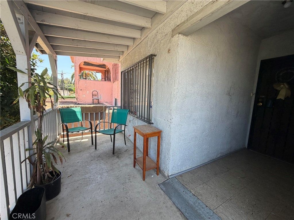 Image 2 of property listing at 1237 N Evergreen, Los Angeles, CA 90033