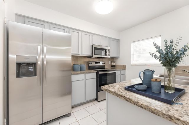 1902 Avenue B, Katy, TX 77493