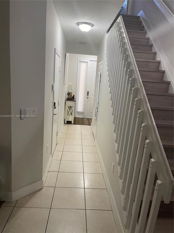 4745 N Grand Cypress Circle N, Coconut Creek, FL 33073