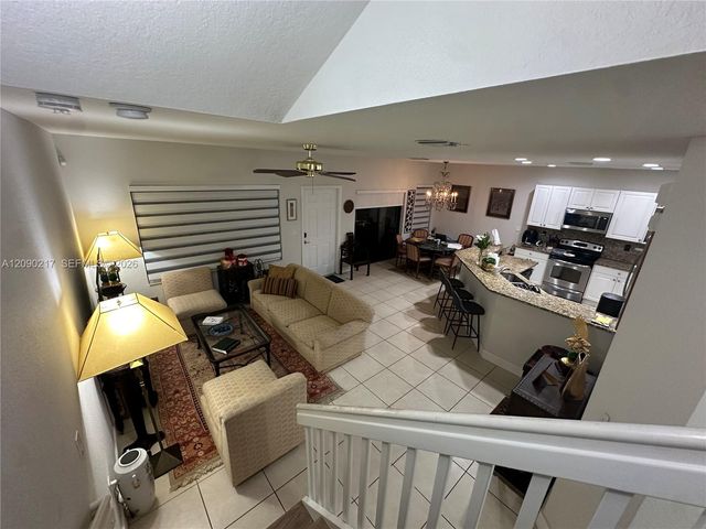 4745 N Grand Cypress Circle N, Coconut Creek, FL 33073