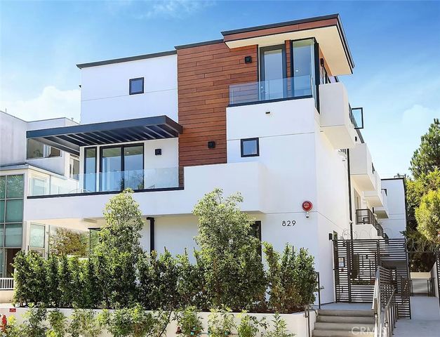 829 N Martel 2, Los Angeles, CA 90046