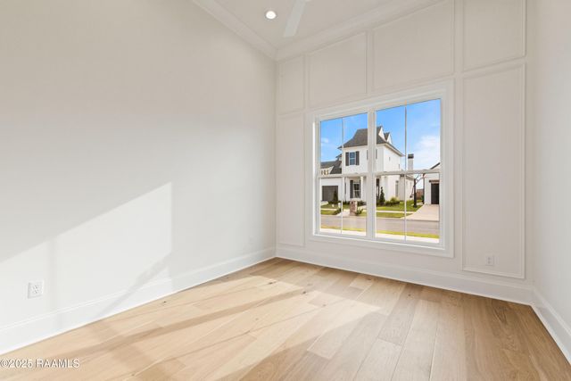 208 Crossbill Drive, Lafayette, LA 70508