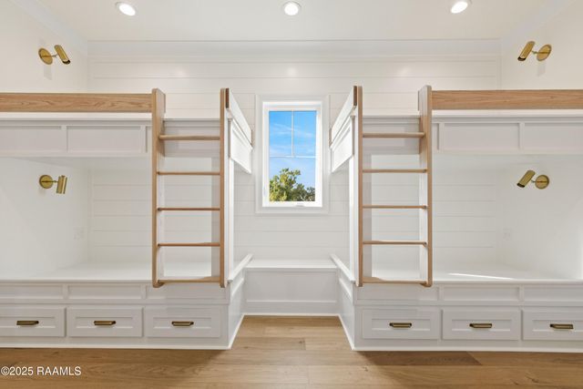 208 Crossbill Drive, Lafayette, LA 70508