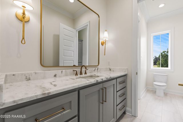 208 Crossbill Drive, Lafayette, LA 70508