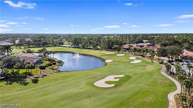 8430 Radcliffe TER 202, Naples, FL 34120