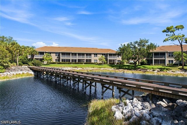 8430 Radcliffe TER 202, Naples, FL 34120