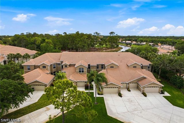 8430 Radcliffe TER 202, Naples, FL 34120