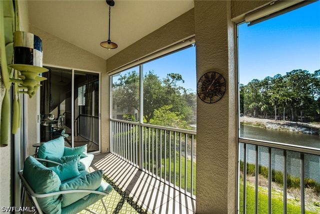 8430 Radcliffe TER 202, Naples, FL 34120