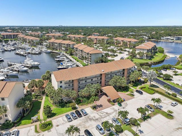 1601 Marina Isle Way 101, Jupiter, FL 33477