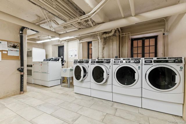 45 Pondfield Road W 6E, Bronxville, NY 10708