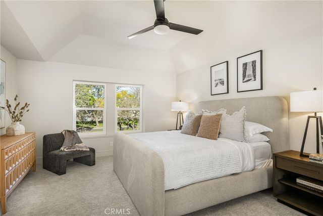 11 Thunder Trail 6, Irvine, CA 92614