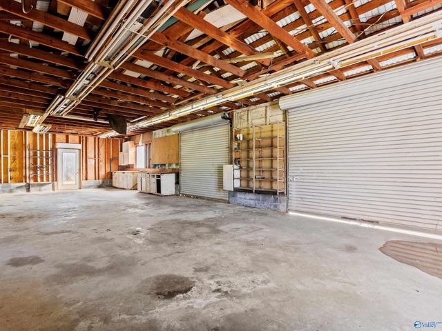 1511 Ready Section Road, Hazel Green, AL 35750