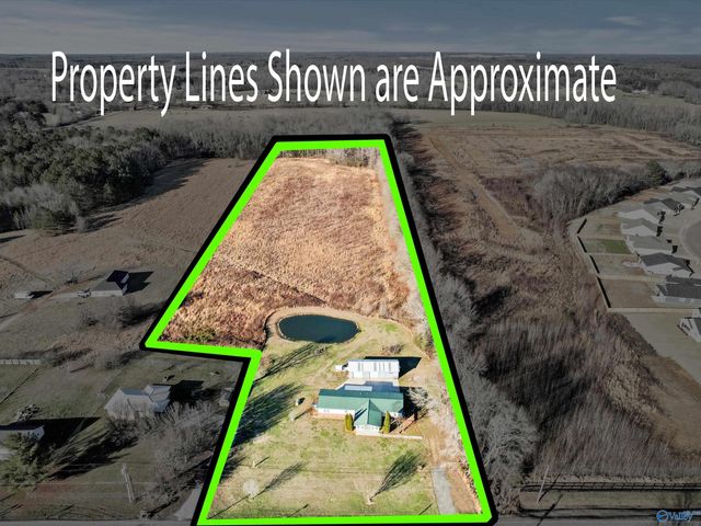 1511 Ready Section Road, Hazel Green, AL 35750