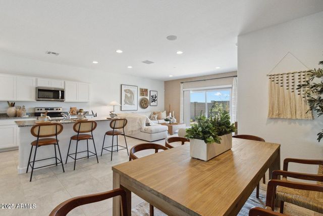 38180 W FRASCATI Avenue, Maricopa, AZ 85138