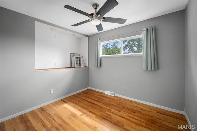 236 Hillcrest Boulevard, Ballwin, MO 63021
