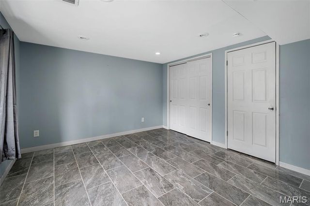 236 Hillcrest Boulevard, Ballwin, MO 63021
