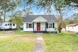 238 Hopkins Ave, Lewisburg, TN 37091