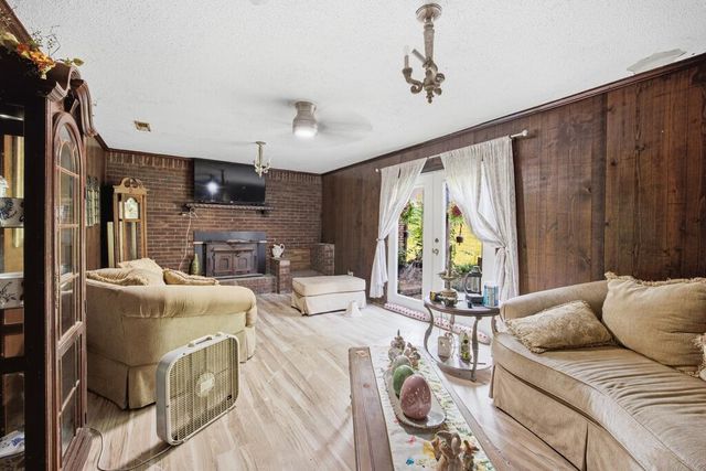 112 Battlefield Circle, Ringgold, GA 30736