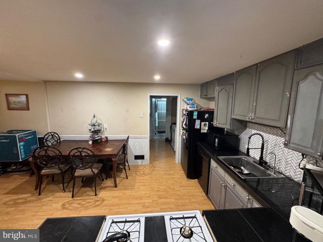 332 FERNWOOD AVE, Folsom, PA 19033