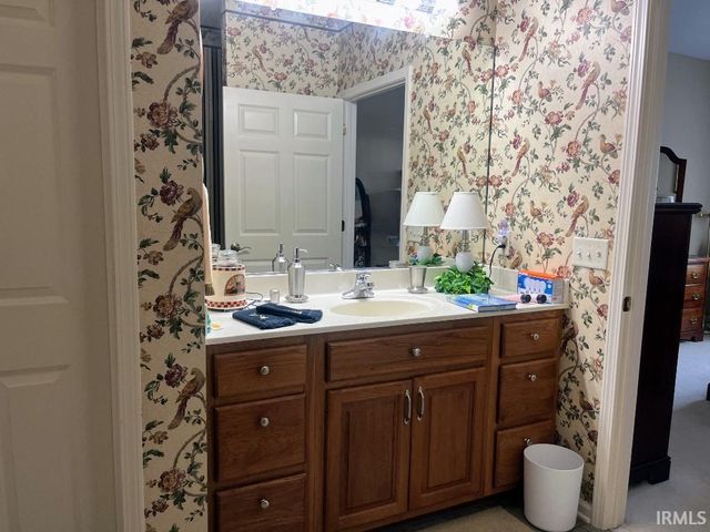 1727 Keystone Drive, Goshen, IN 46526