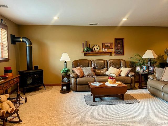 1727 Keystone Drive, Goshen, IN 46526
