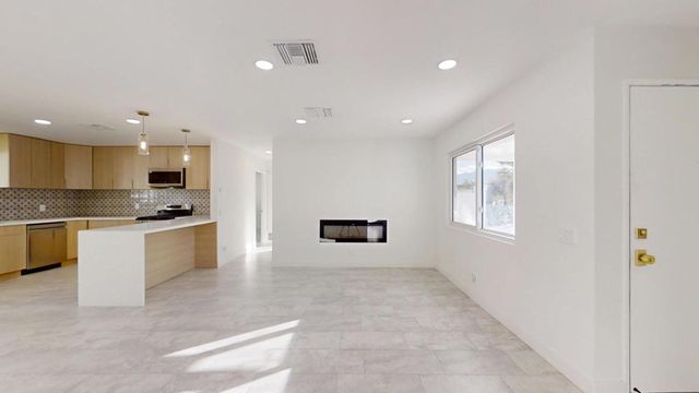 2356 N Blando Road, Palm Springs, CA 92262