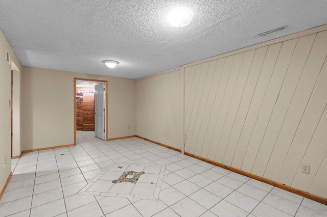 16249 Xenia Street NW, Andover, MN 55304
