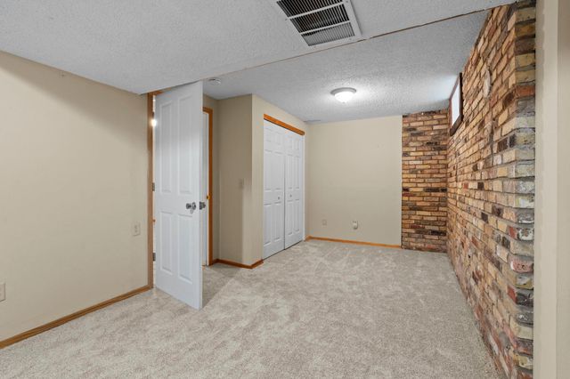 16249 Xenia Street NW, Andover, MN 55304