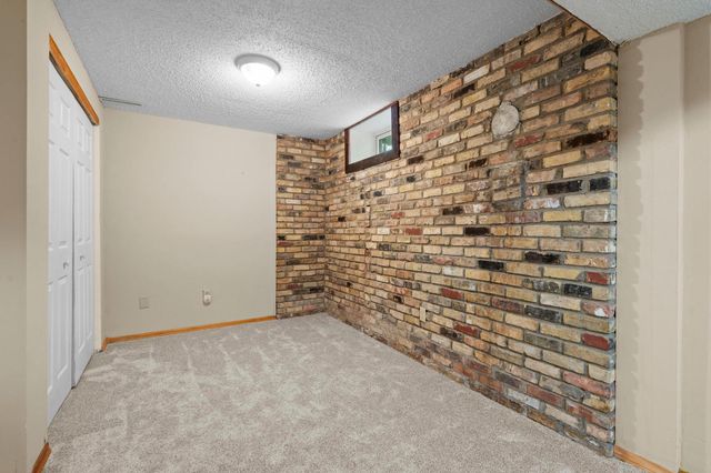 16249 Xenia Street NW, Andover, MN 55304