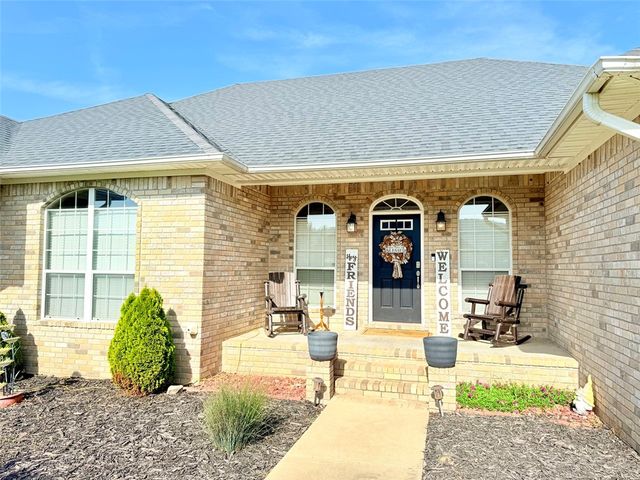 23 Angelfish Avenue, Russellville, AR 72802