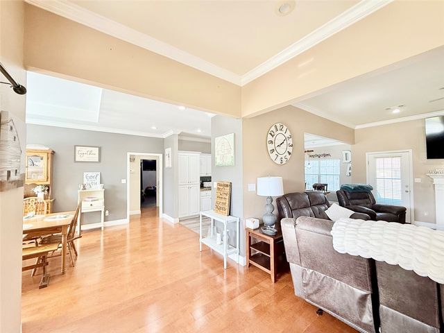 23 Angelfish Avenue, Russellville, AR 72802