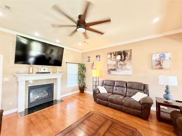 23 Angelfish Avenue, Russellville, AR 72802