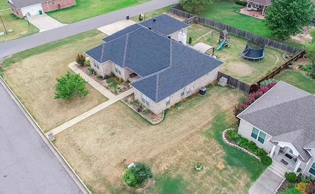 23 Angelfish Avenue, Russellville, AR 72802